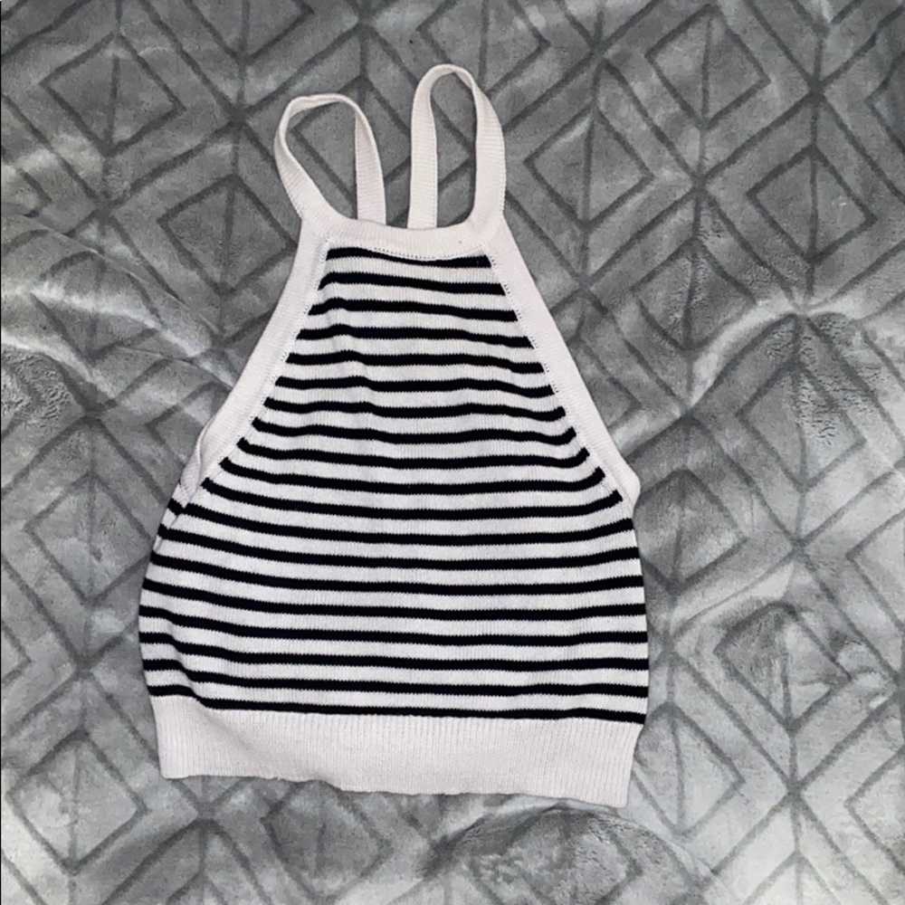 Halter top
